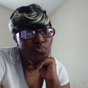 Meet your Posher, Taryn